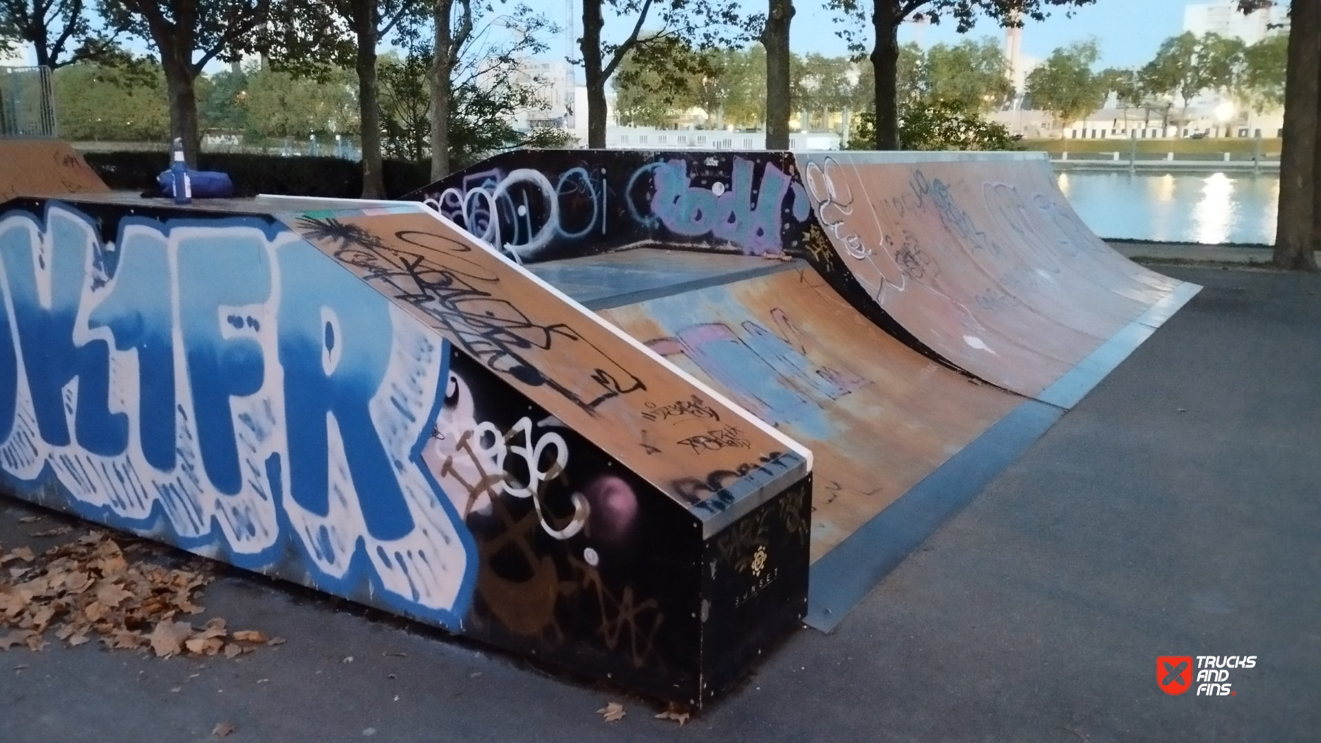 Asnières-sur-Seine skatepark